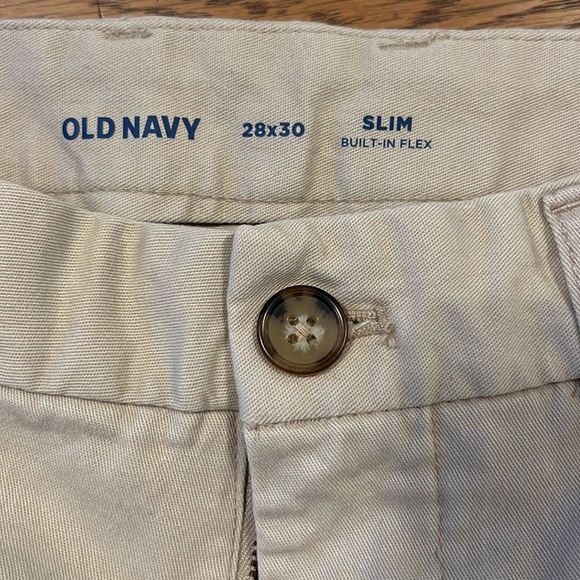Old navy slim fit khakis (never worn) - Picture 4 of 5